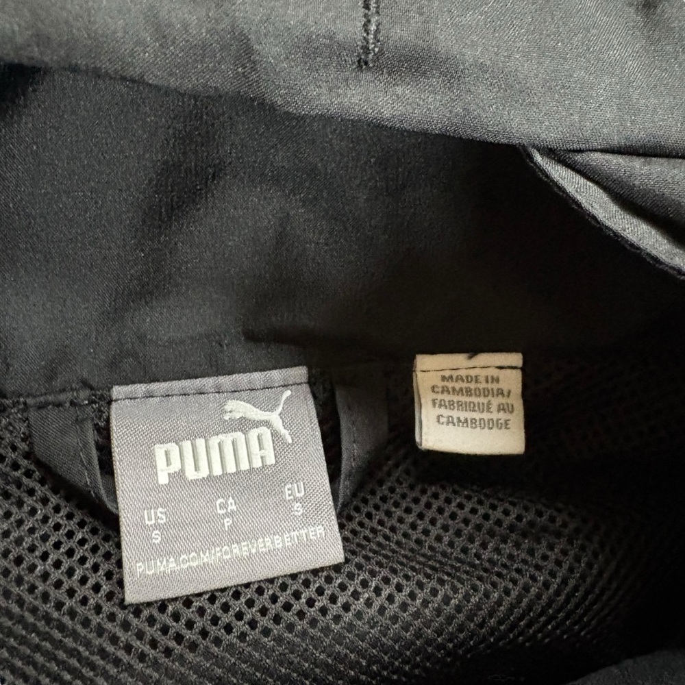 Puma Women’s Hooded Windbreaker, size Small - Picture 6 of 10